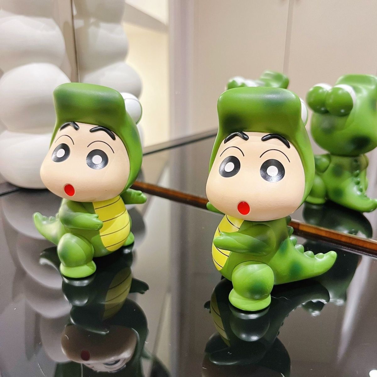 Figurine Crayon Shin-chan au d - Event Supplies avis et prix
